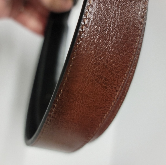 Perry Ellis Reversable Black Leather and Brown Belt size 32 / 80 - Picture 6 of 7